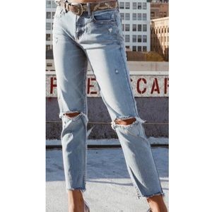 Brand new Pistola jeans with knee rips